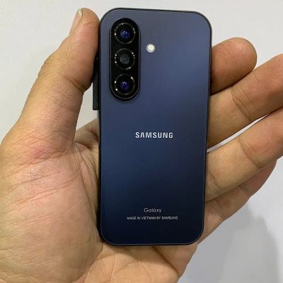 Samsung A76 Mini